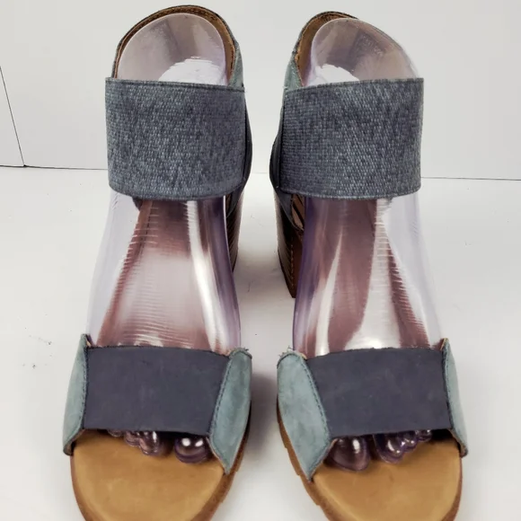Sorel Denim Blue Block Heel Sandals Sz 7.5 - Picture 4 of 4